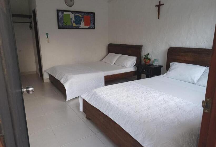 هتل Villa Maritza