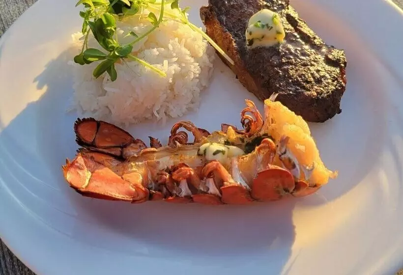 Motelli Lagoon City Pier One Resort