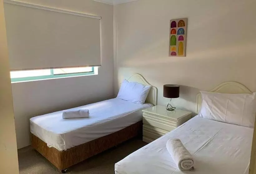 Pacific Place Apartments