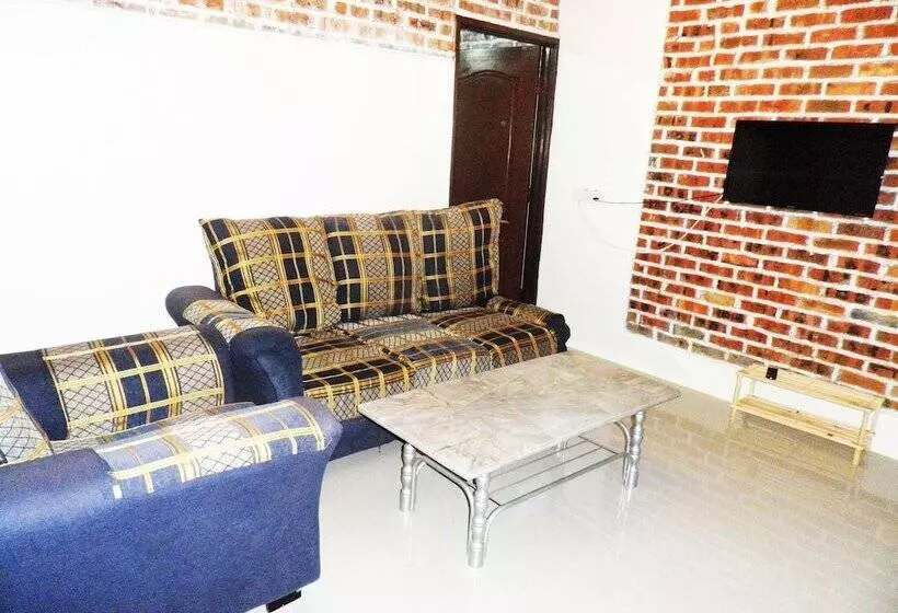 Majatalo Efm Guest House