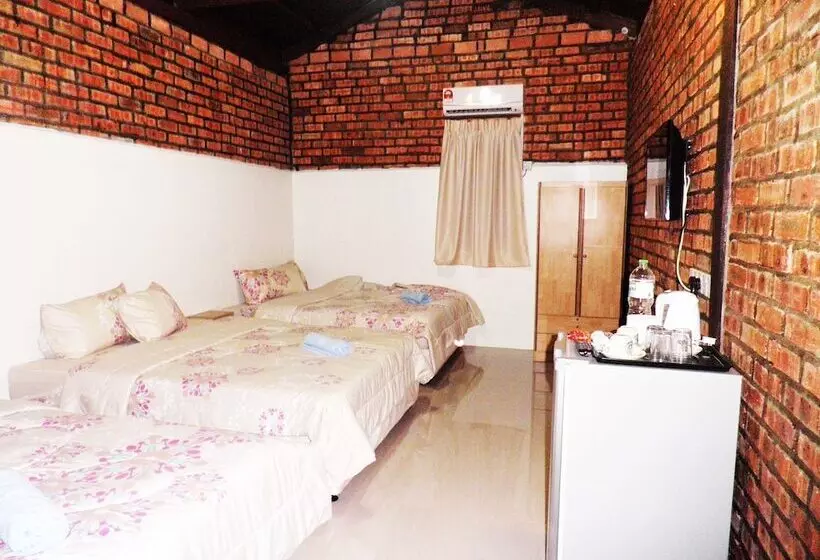 Majatalo Efm Guest House