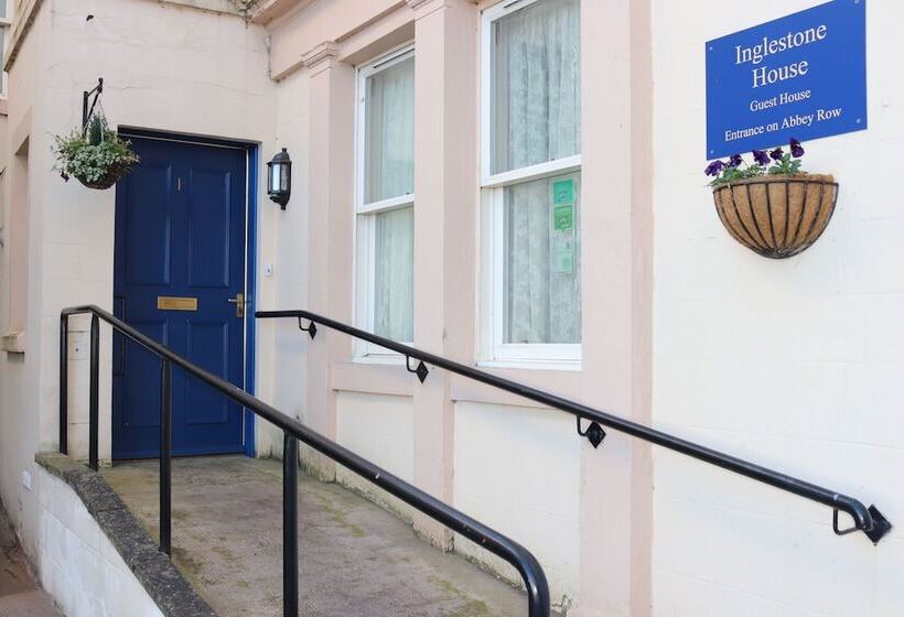 بنسيون Inglestone House Guest House