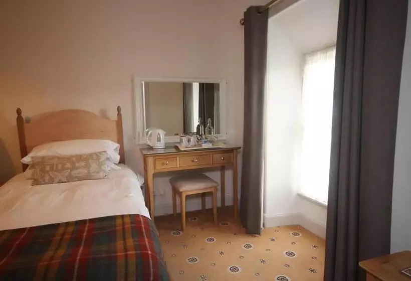 Majatalo Inglestone House Guest House