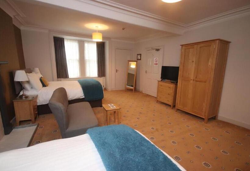 بنسيون Inglestone House Guest House