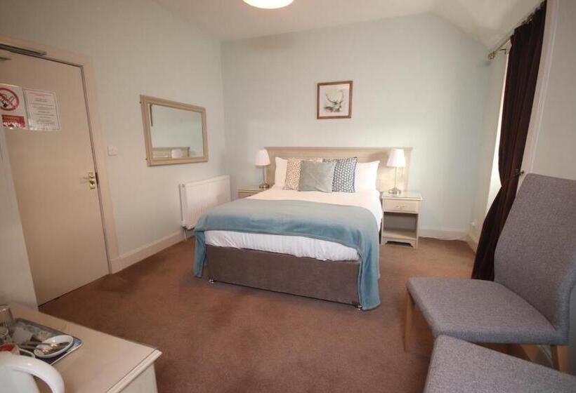 بنسيون Inglestone House Guest House