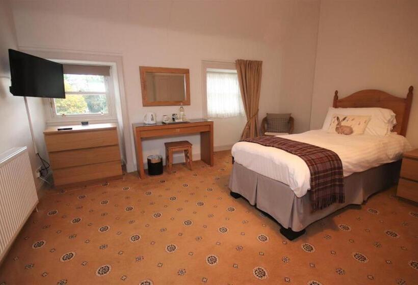 بنسيون Inglestone House Guest House