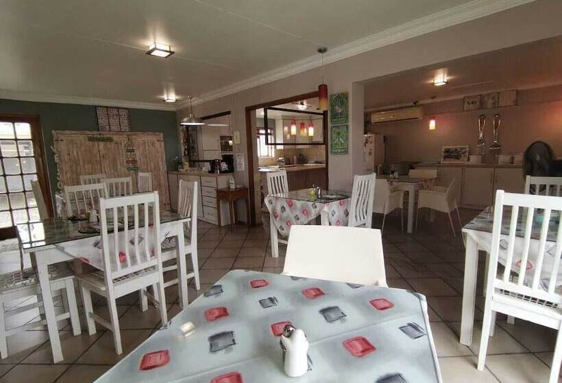 פנסיון Rene S Guest House