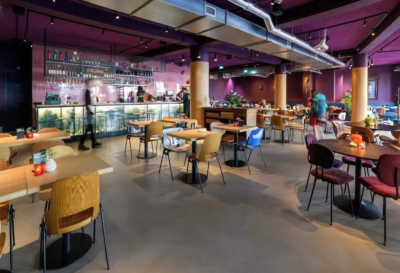 Stayokay Hostel Utrecht Centrum