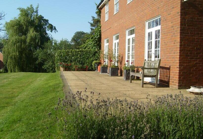 The Hall Farm Bed And Breakfast