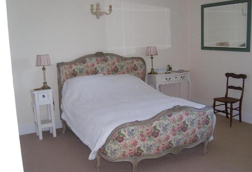 The Hall Farm Bed And Breakfast