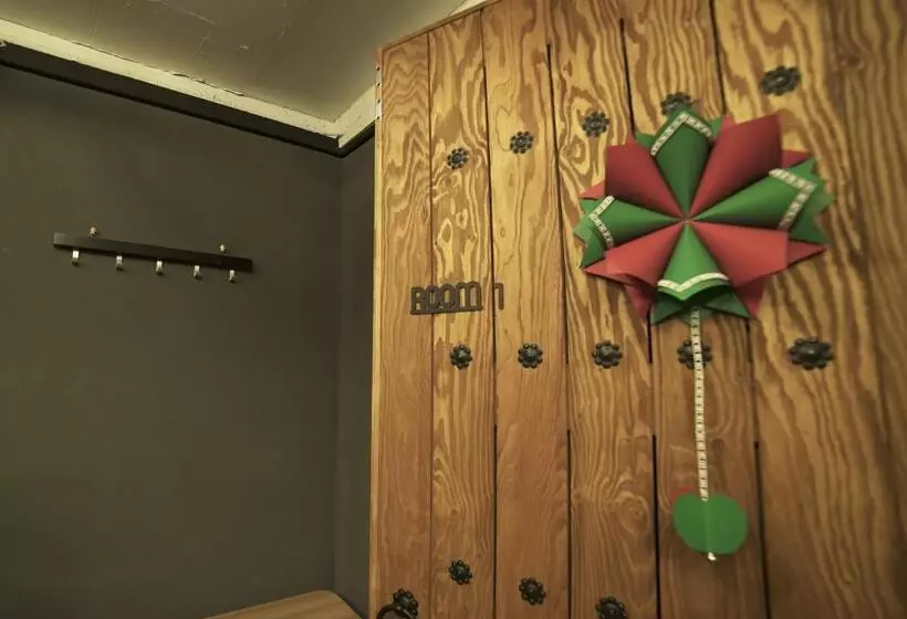 ユースホステル That House Hongdae