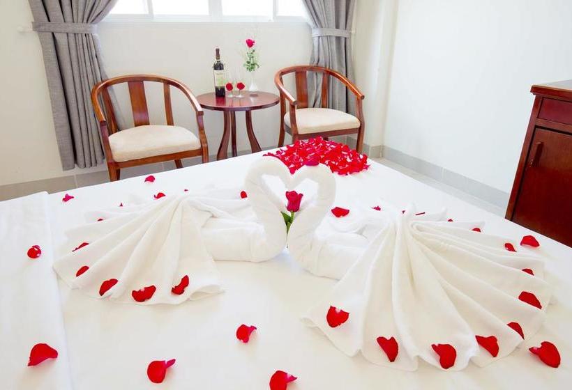 هتل Sunrise Boutique