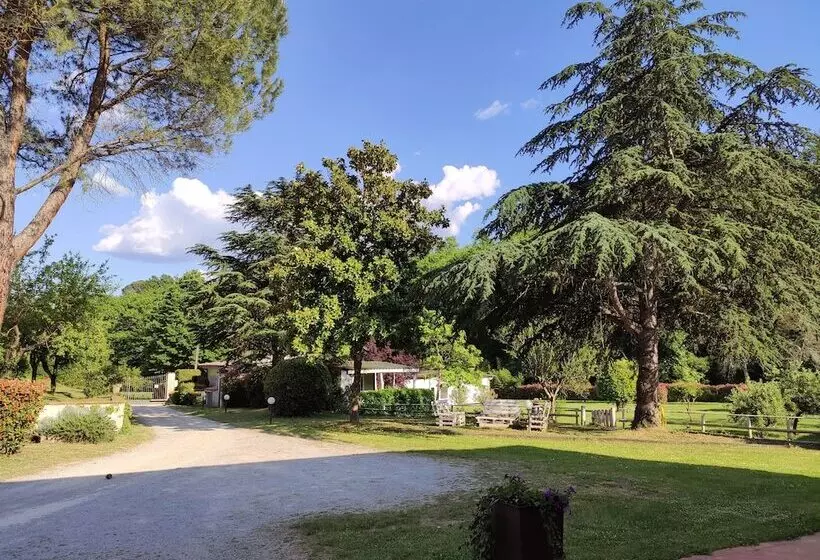 Hotelli Agriturismo Valleverde