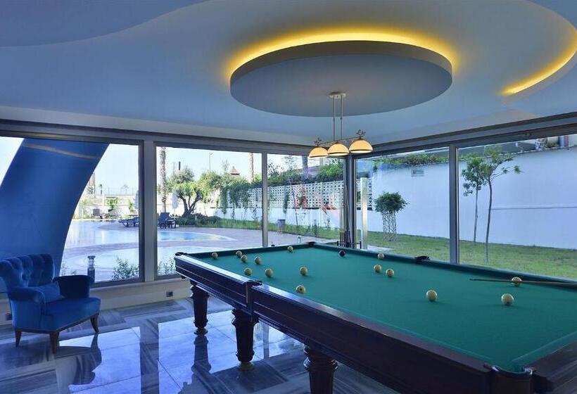 هتل Calista, Empire, Seven Stars Residence