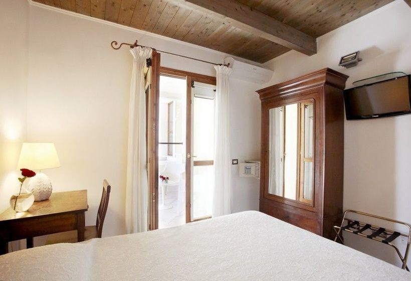 فندق Affittacamere Donna Pomptilla