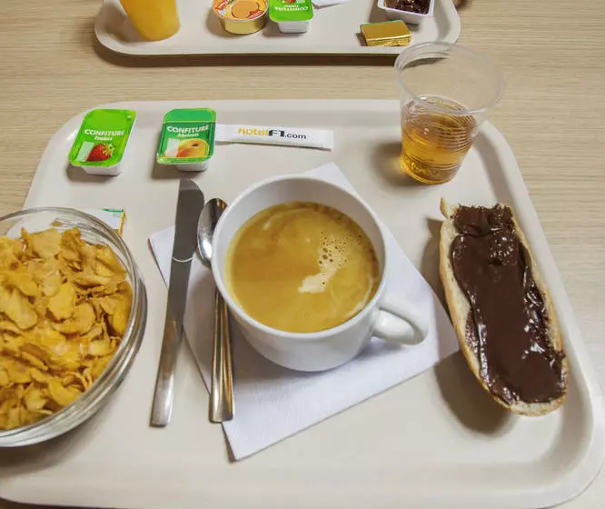 ホテル F1 Le Creusot Montchanin Gare Tgv