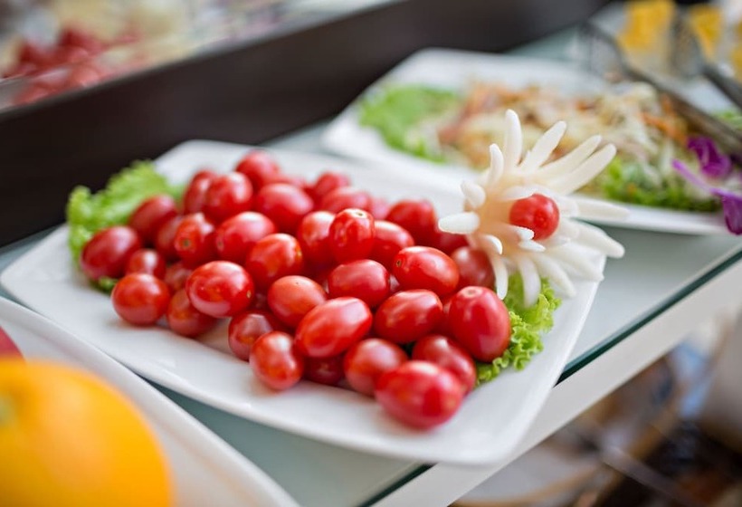 Golden Moon Suite Hotel & Travel