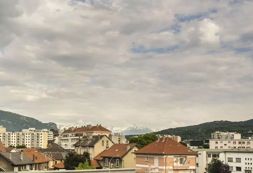 هتل Ibis Budget Chambéry Centreville