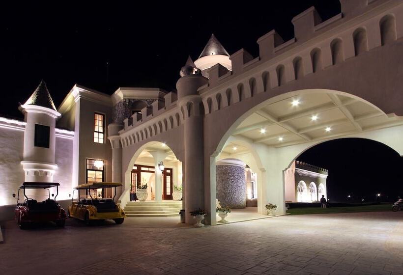 בית מלון כפרי Mövenpick Resort Khao Yai