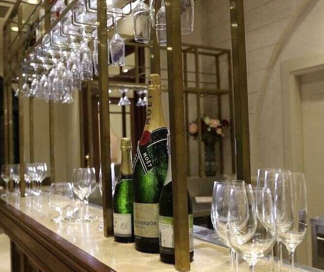 בית מלון כפרי Mövenpick Resort Khao Yai