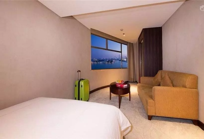 Hotelli Shu Guang International