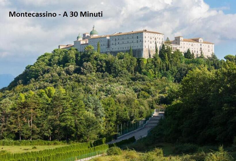 ベッドアンドブレックファースト A Uardia