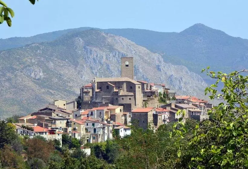 ベッドアンドブレックファースト A Uardia