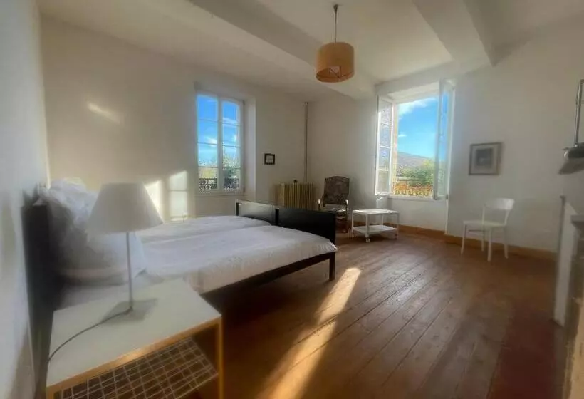 ベッドアンドブレックファースト Domaine Le Berdoy