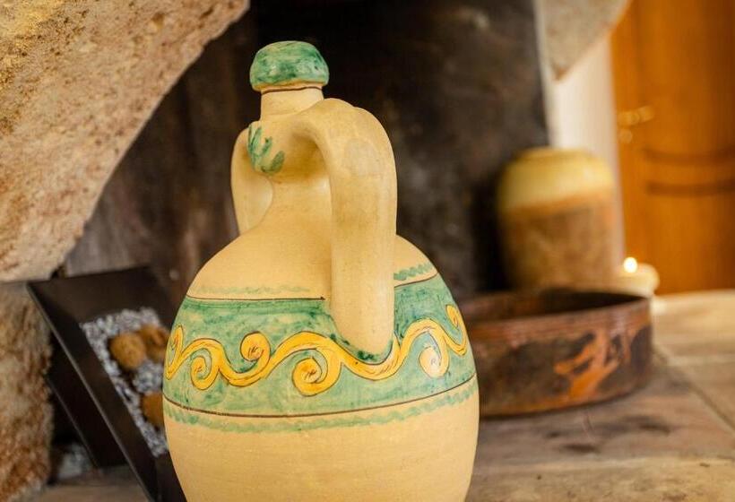 ベッドアンドブレックファースト Villa Giardino Delle Zie  Possibilità Di Servizio Mezza Pensione Cena Al Tavolo Colazione Vicino Osp