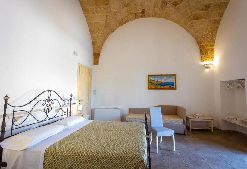 ベッドアンドブレックファースト Villa Giardino Delle Zie  Possibilità Di Servizio Mezza Pensione Cena Al Tavolo Colazione Vicino Osp