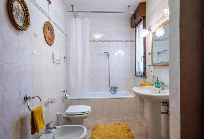 تختخواب و صبحانه Il Bosco Di Re Guesthouse, Camera Matrimoniale