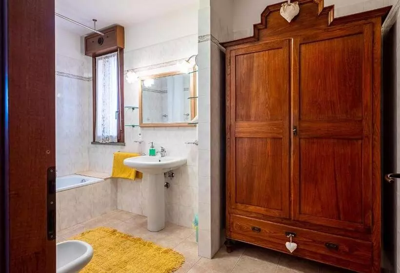 تختخواب و صبحانه Il Bosco Di Re Guesthouse, Camera Matrimoniale