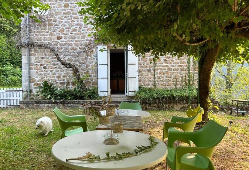 Bed and Breakfast Le Chambon, Chambres D Hôtes