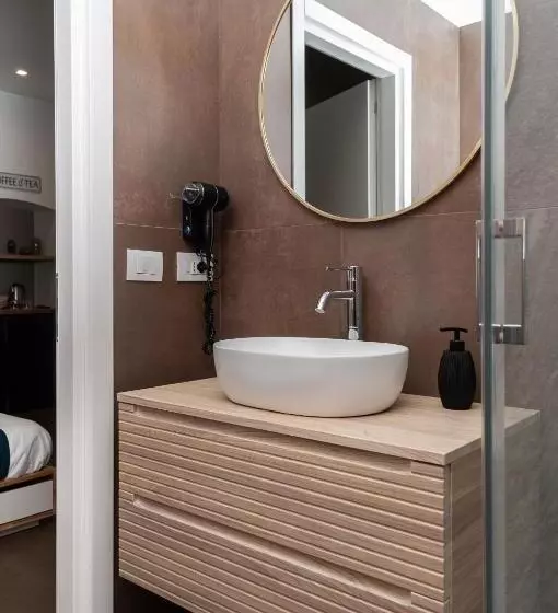 تختخواب و صبحانه Suite 18 Luxury Apartments