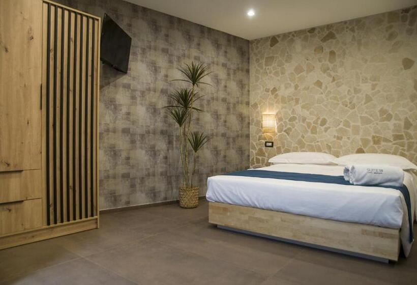 تختخواب و صبحانه Suite 18 Luxury Apartments