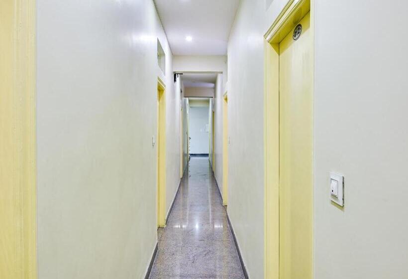 Hotel Spot On Shi Lakshmi Boarding And Lodging