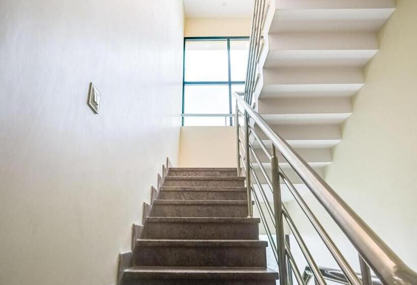 Hotel Spot On Shi Lakshmi Boarding And Lodging