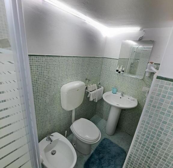 هتل Valentine’s Suite