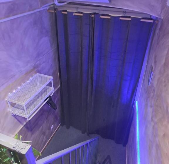 هتل Valentine’s Suite