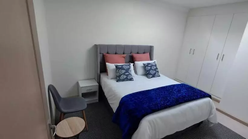 تختخواب و صبحانه Haresca Luxury Accommodation Parow