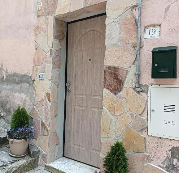 Karlin S House Anzi   Albergo Diffuso