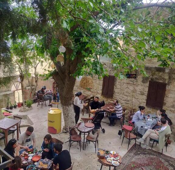 şahmaran Buti̇k Otel