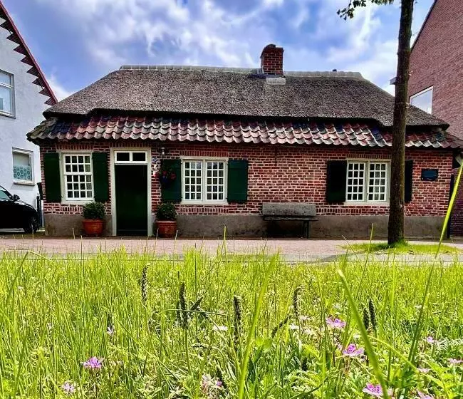 Aamiaismajoitus (B&B) Het Kostershuisje