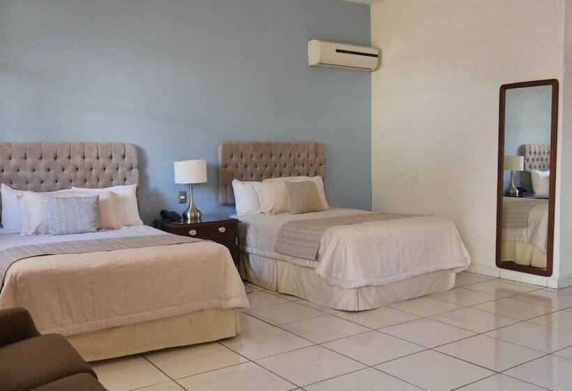 בית מלון כפרי Hacienda Las Higueras