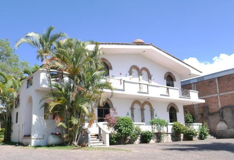 בית מלון כפרי Hacienda Las Higueras