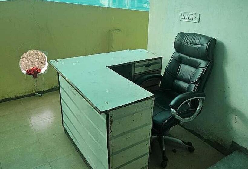 酒店 Oyo 81292 Srg Life Style