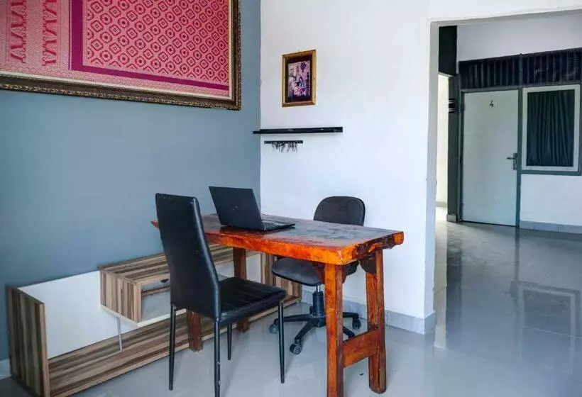 هتل Oyo 92597 Sulthan Homestay Syariah 2