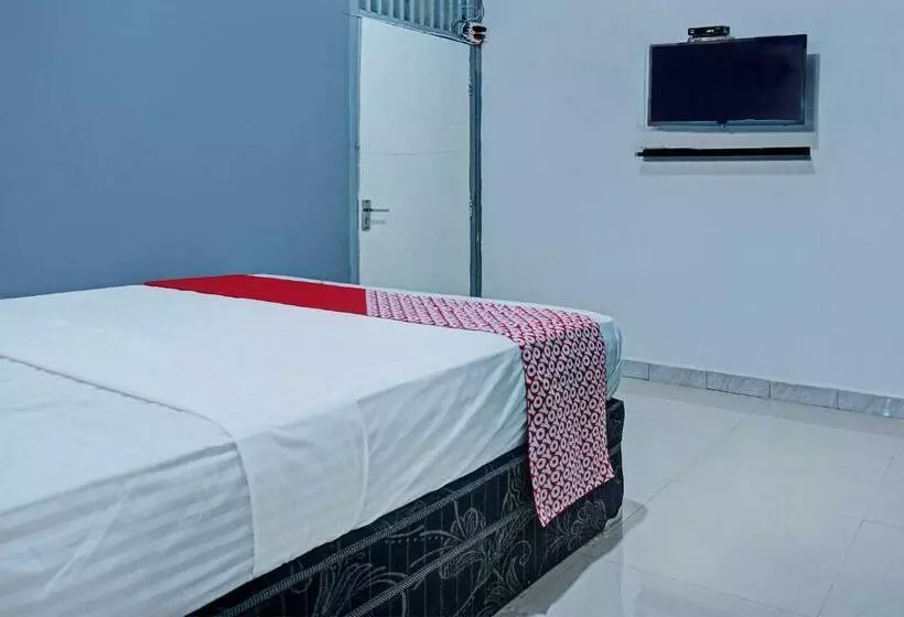 هتل Oyo 92597 Sulthan Homestay Syariah 2