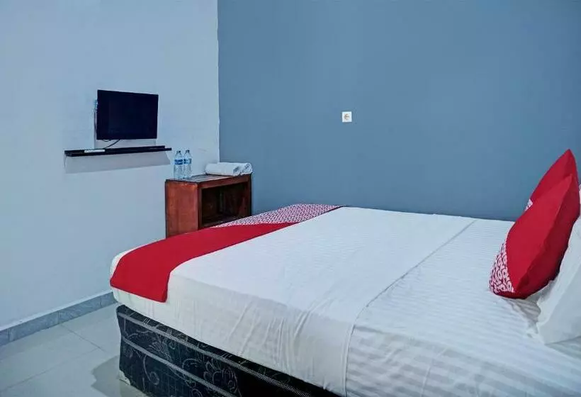 هتل Oyo 92597 Sulthan Homestay Syariah 2