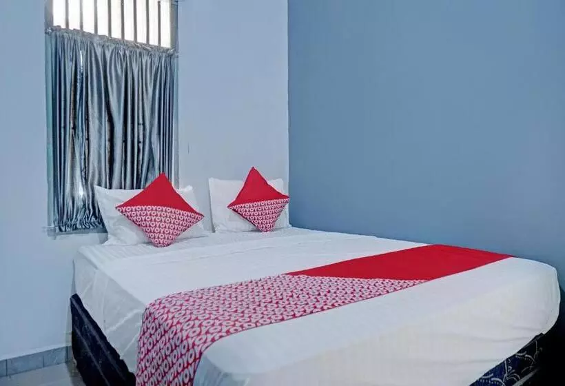 هتل Oyo 92597 Sulthan Homestay Syariah 2